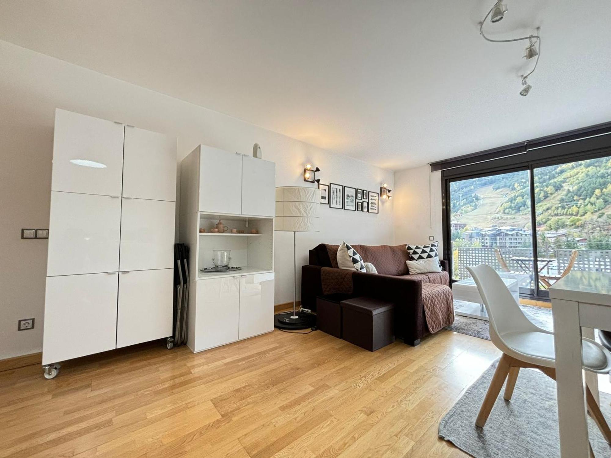 Life And Apartment A Pie De Pistas, Ел Тартер Екстериор снимка